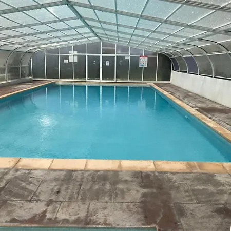 Apartamento à Côté De La Avec Piscine Climatisé *
